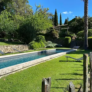 le-mas-du-naoc.fr-provencehotel.com/