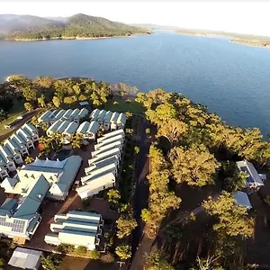 https://resort-lake.queenslandhotels.net