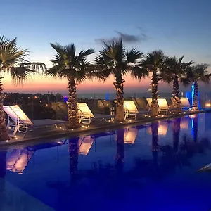 Hugo's Boutique - Adults Only 4* San Ġiljan